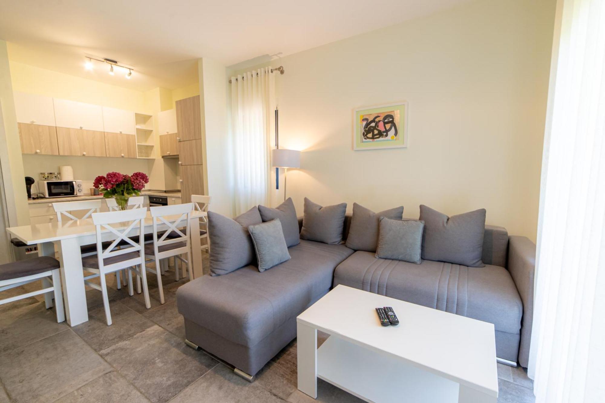 Green Bay Apartments Morinj Kotor Eksteriør billede