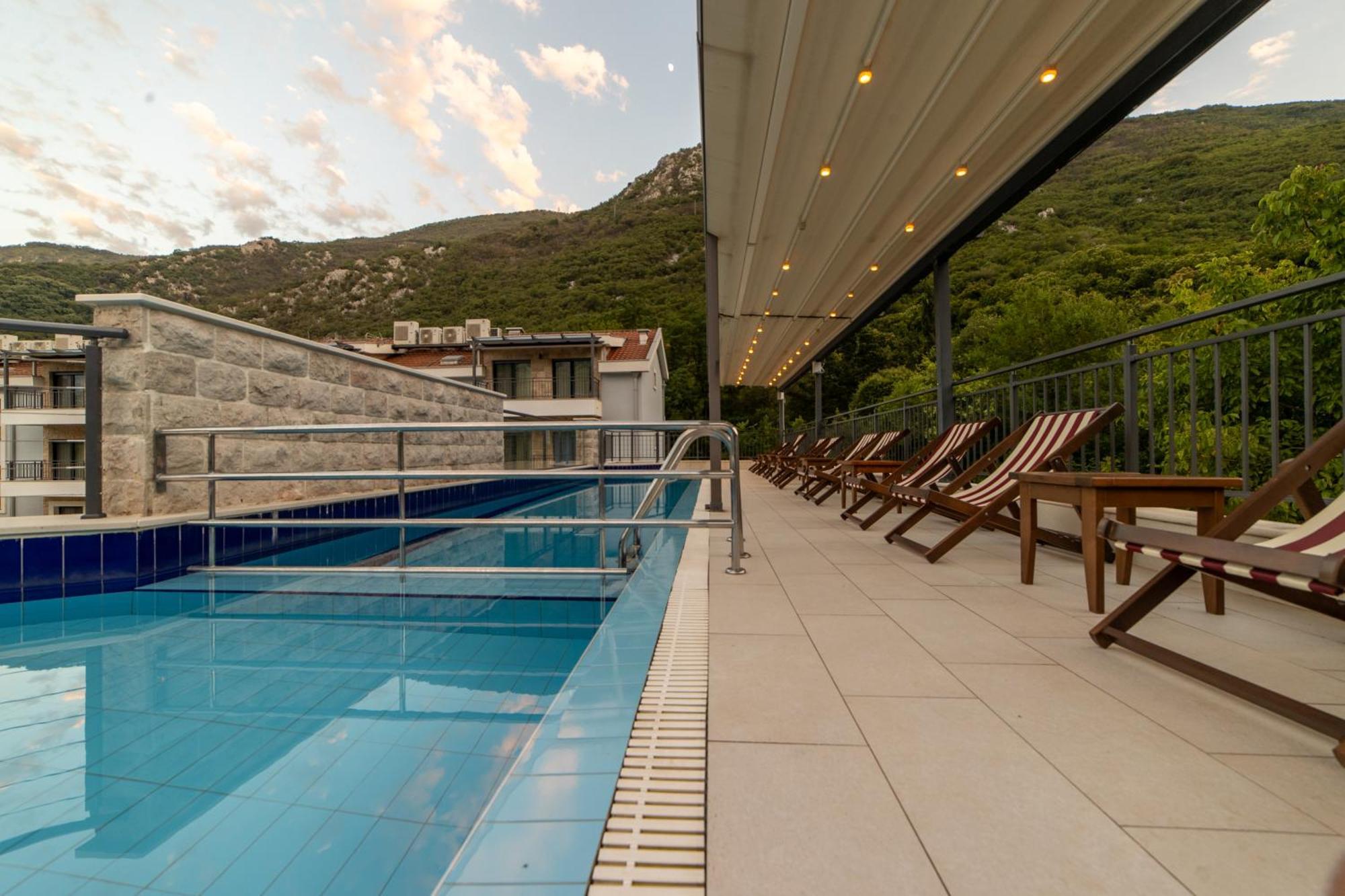 Green Bay Apartments Morinj Kotor Eksteriør billede